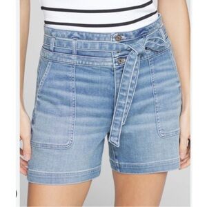 White House Black Market Extra High Rise Utility Short 5”